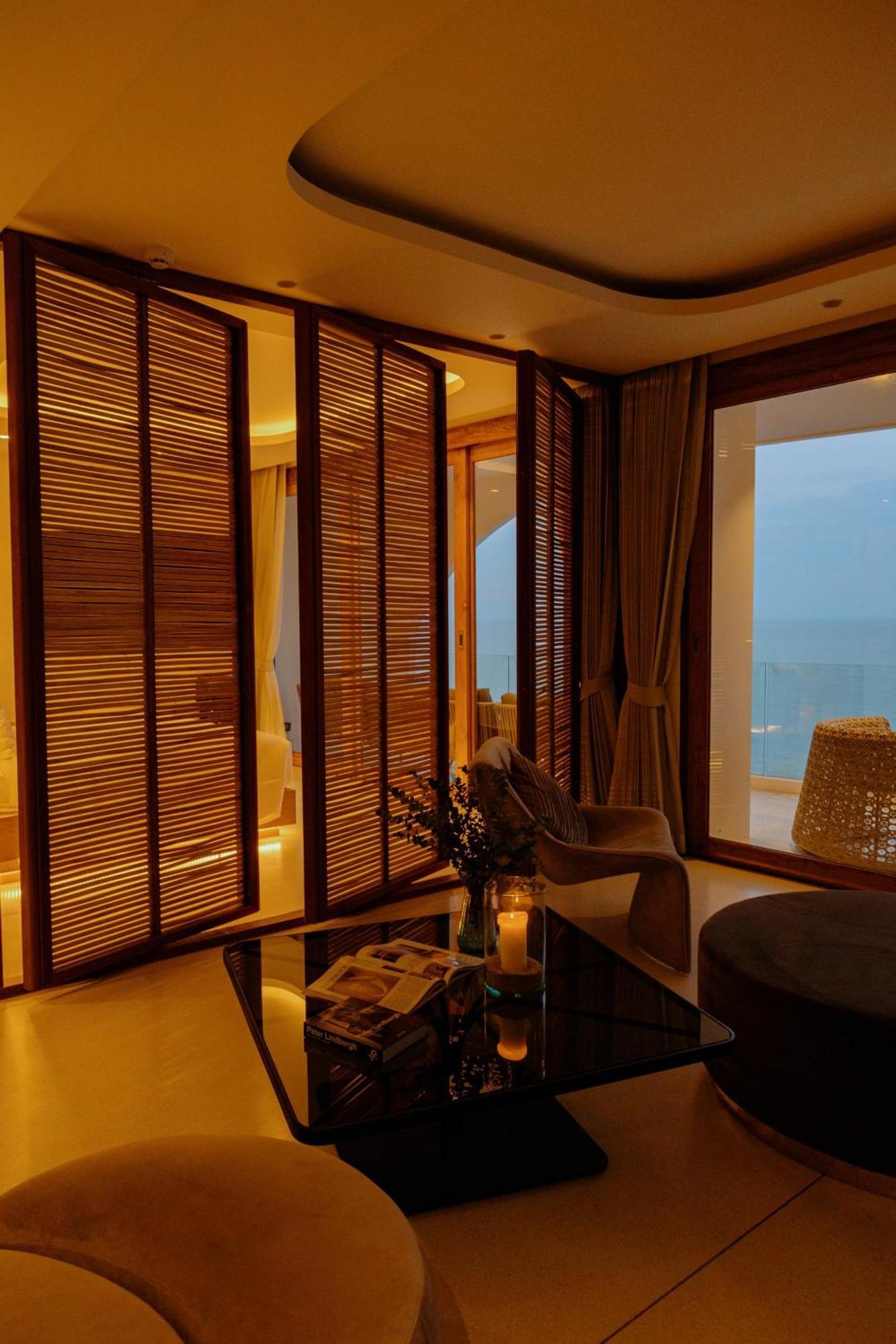 Elite Atoll Beachfront Hotel Khanom Exterior photo